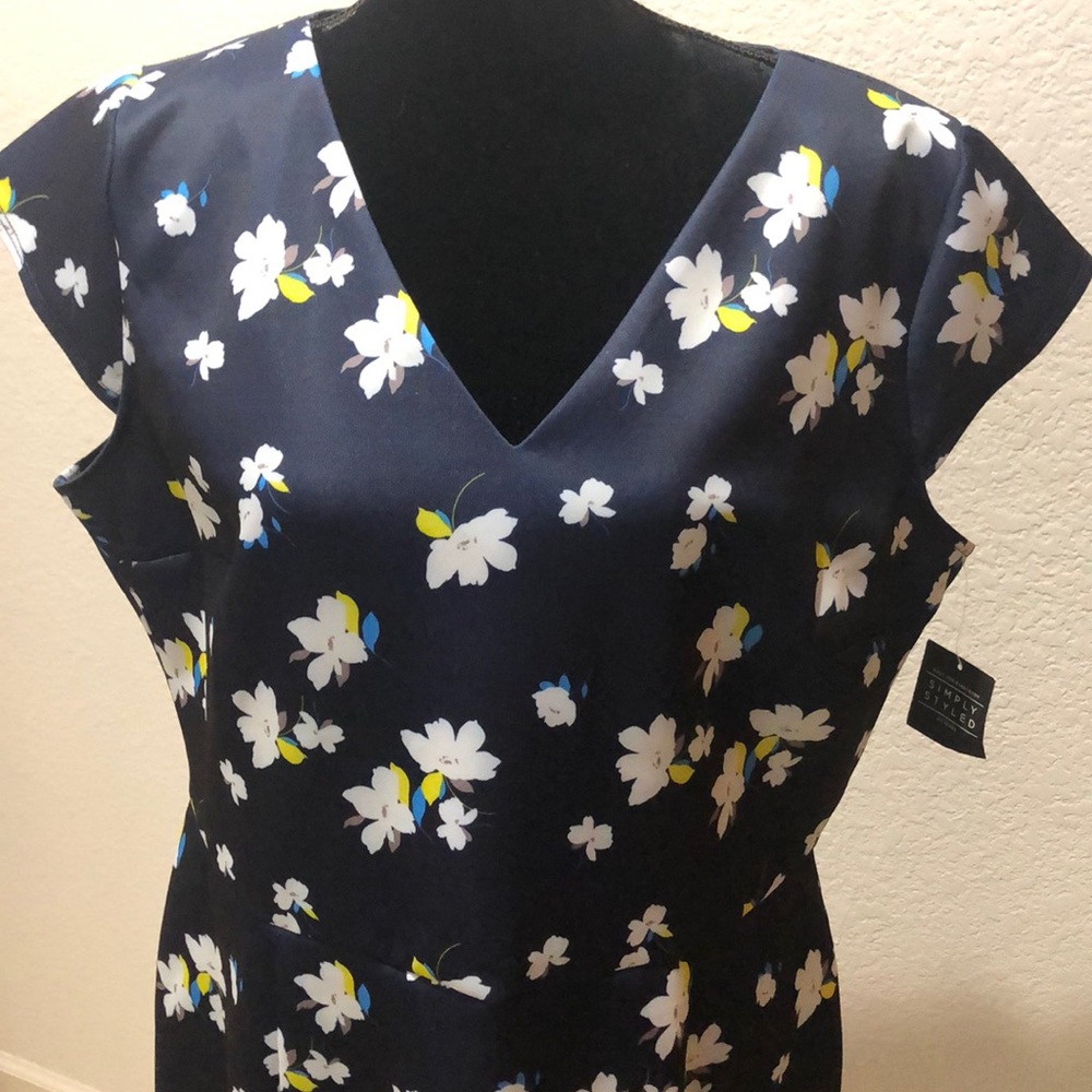 🆕Simply Styled - Picture 2 of 5